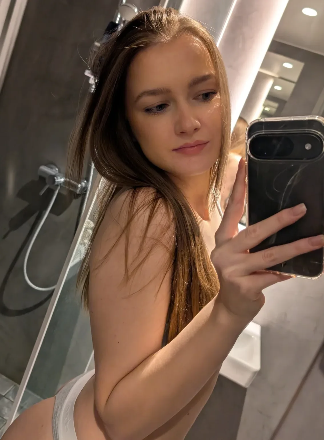 Alina - Meilleurs Onlyfans profil verifie